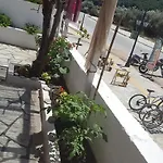 Mantos 1 Lejlighedshotel *