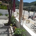 Lejlighedshotel Mantos 1 Neo Klima